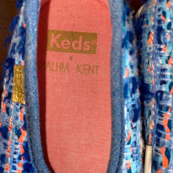 💫Keds - Canvas Blue & Pink Sneakers - Picture 2 of 9